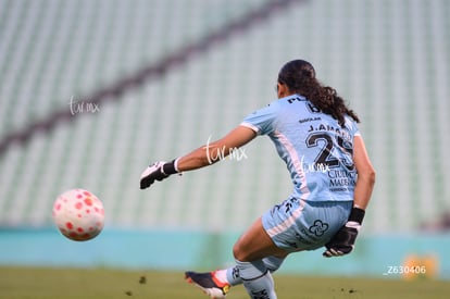 Jennifer Amaro | Santos Laguna vs Necaxa femenil