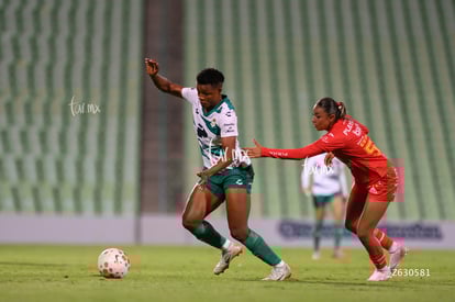 Vivian Ikechukwu, Nubia Estrada | Santos Laguna vs Necaxa femenil