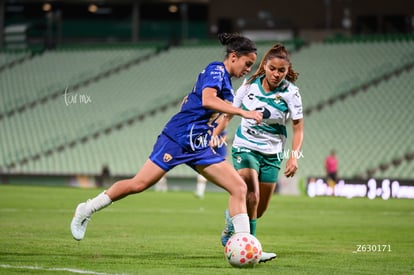 Fatima Acosta, Julissa Dávila | Santos Laguna vs Pumas UNAM femenil