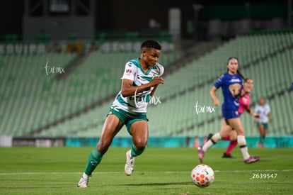 Vivian Ikechukwu | Santos Laguna vs Pumas UNAM femenil