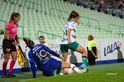 Kimberli Gómez, Cristina Torres | Santos Laguna vs Pumas UNAM femenil
