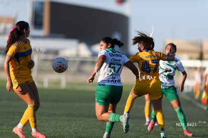 Kimberly Morales, Devanny Carmona | Santos Laguna vs Tigres UANL S19