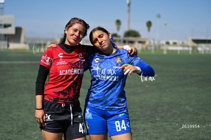 Paola Martinez, Cynthia Flores | Santos vs Atlas femenil sub19