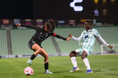 Sandra Nabweteme, María Acosta | Santos vs Necaxa femenil