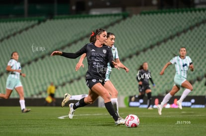 Allison Veloz, Michelle González | Santos vs Necaxa femenil