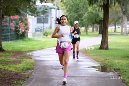 Laura Quintero, bengalas | Triatlón Campestre Torreón 2025
