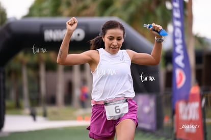Laura Quintero, bengalas | Triatlón Campestre Torreón 2025
