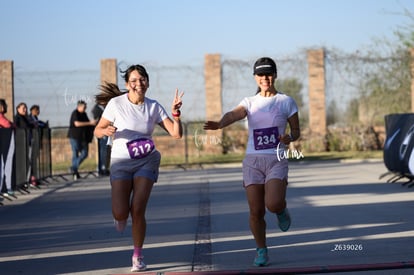 Gaby Casas, Lesly Mariana, Bengalas | Women on the move 5K y 3K Día de la Mujer